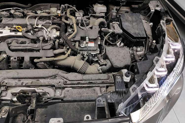 Used Toyota FRONTLANDER 2023 2.0L Smart Electric Hybrid Dual-Engine Deluxe Version Engine Bay Left