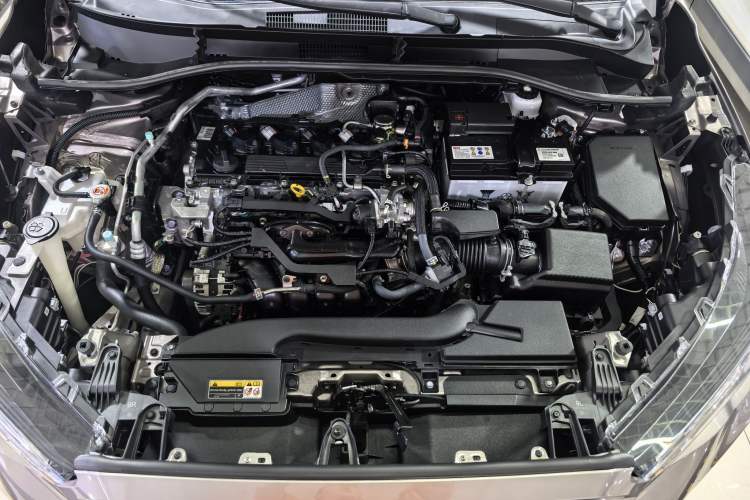Used Toyota FRONTLANDER 2023 2.0L CVT Elite Edition Engine Bay