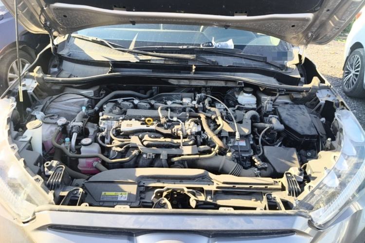Used Toyota FRONTLANDER 2023 2.0L Smart Electric Hybrid Dual-Engine Deluxe Version Engine Bay