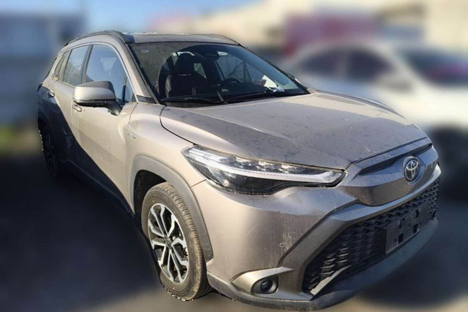 Used Toyota FRONTLANDER 2023 2.0L Smart Electric Hybrid Dual-Engine Deluxe Version Front Right 45 Deg