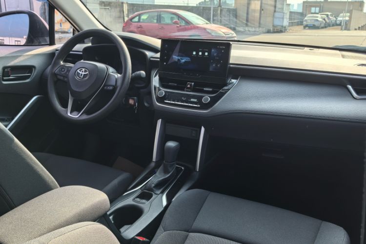Used Toyota FRONTLANDER 2023 2.0L CVT Elite Edition Interior 1