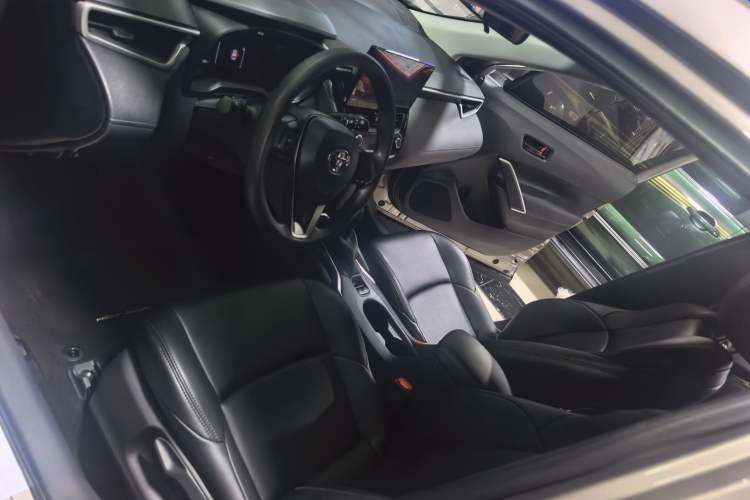 Used Toyota FRONTLANDER 2023 2.0L CVT Elite Edition Interior 1