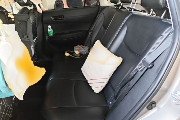 Used Toyota FRONTLANDER 2023 2.0L CVT Elite Edition Interior 4
