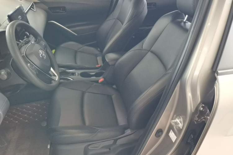 Used Toyota FRONTLANDER 2023 2.0L CVT Elite Edition Left Front Seat