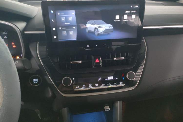 Used Toyota FRONTLANDER 2023 2.0L CVT Luxury Edition Audio And AC Panel