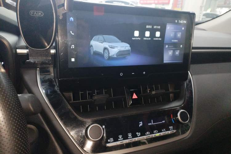 Used Toyota FRONTLANDER 2023 2.0L CVT Elite Edition Audio And AC Panel