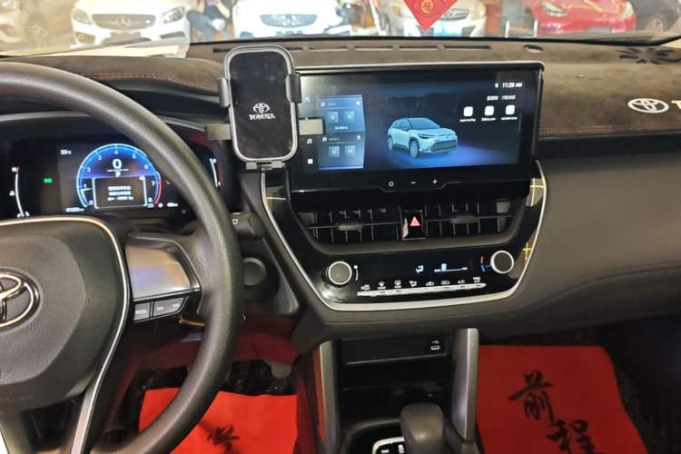 Used Toyota FRONTLANDER 2023 2.0L CVT Elite Edition Audio And AC Panel