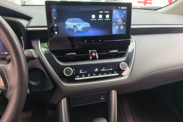 Used Toyota FRONTLANDER 2023 2.0L CVT Elite Edition Audio And AC Panel