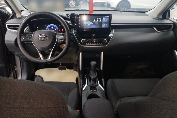Used Toyota FRONTLANDER 2023 2.0L CVT Elite Edition Center Console