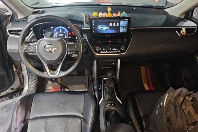 Used Toyota FRONTLANDER 2023 2.0L CVT Elite Edition Center Console