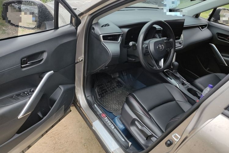Used Toyota FRONTLANDER 2023 2.0L CVT Elite Edition Driver Seat