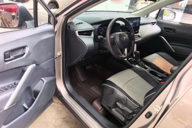 Used Toyota FRONTLANDER 2023 2.0L CVT Elite Edition Driver Seat