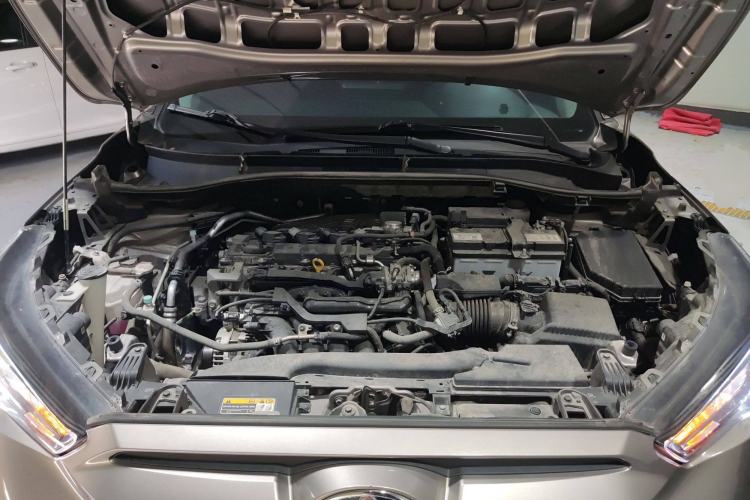 Used Toyota FRONTLANDER 2023 2.0L CVT Elite Edition Engine Bay