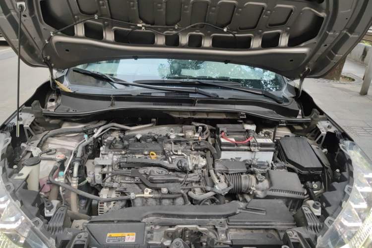 Used Toyota FRONTLANDER 2023 2.0L CVT Luxury Edition Engine Bay