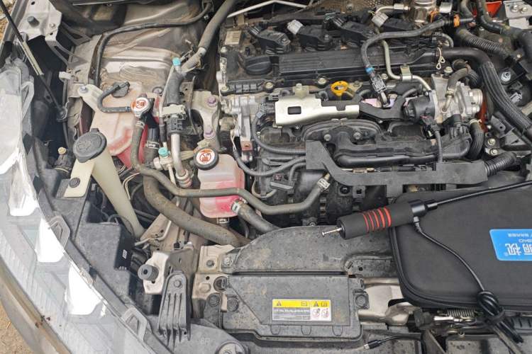 Used Toyota FRONTLANDER 2023 2.0L Smart Electric Hybrid Dual-Engine Luxury Edition Engine Bay Right