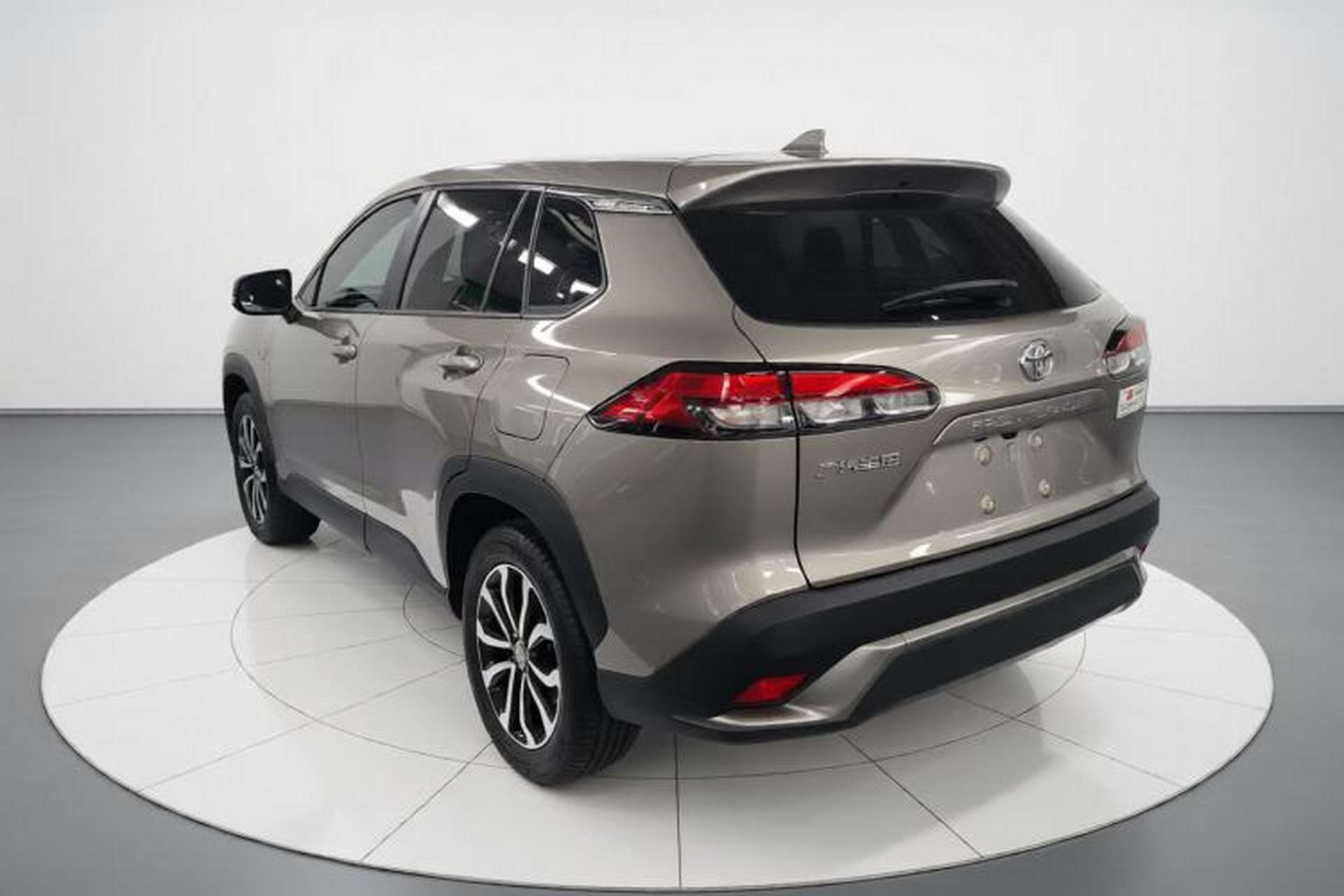 Used Toyota FRONTLANDER 2023 2.0L CVT Luxury Edition Exterior 2