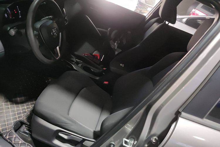 Used Toyota FRONTLANDER 2023 2.0L CVT Elite Edition Left Front Seat