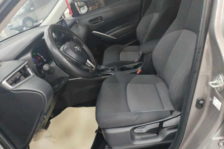 Used Toyota FRONTLANDER 2023 2.0L CVT Elite Edition Left Front Seat
