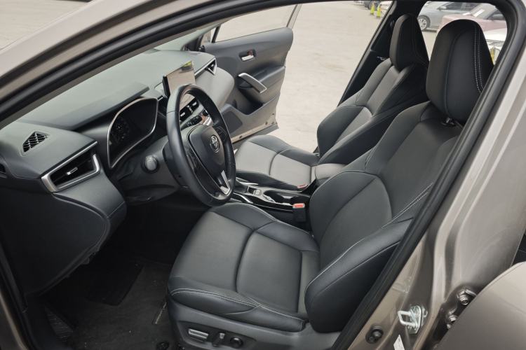 Used Toyota FRONTLANDER 2023 2.0L Smart Electric Hybrid Dual-Engine Deluxe Version Left Front Seat