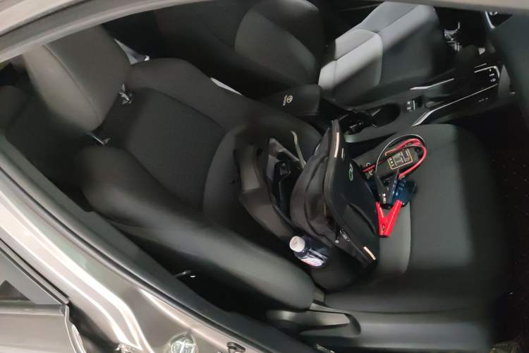 Used Toyota FRONTLANDER 2023 2.0L CVT Elite Edition Right Front Seat