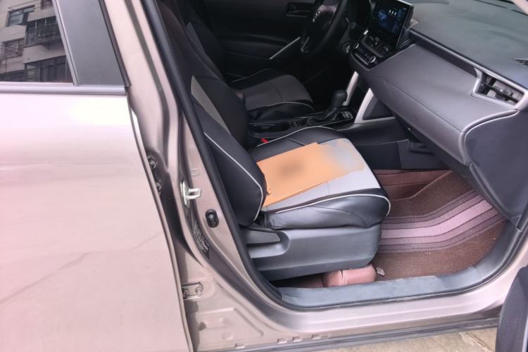 Used Toyota FRONTLANDER 2023 2.0L CVT Elite Edition Right Front Seat