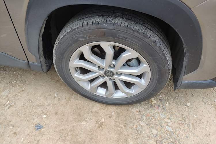Used Toyota FRONTLANDER 2023 2.0L CVT Elite Edition Right Front Wheel Hub