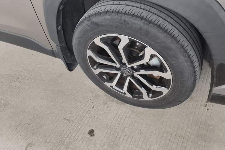 Used Toyota FRONTLANDER 2023 2.0L CVT Luxury Edition Right Front Wheel Hub