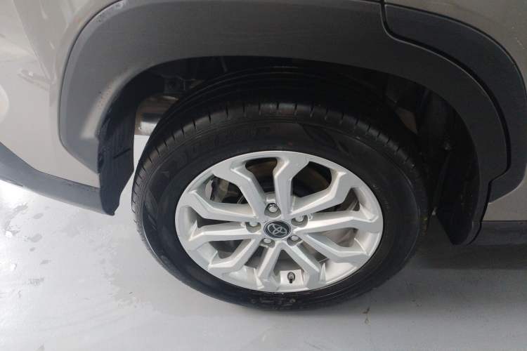 Used Toyota FRONTLANDER 2023 2.0L CVT Elite Edition Right Rear Wheel Hub