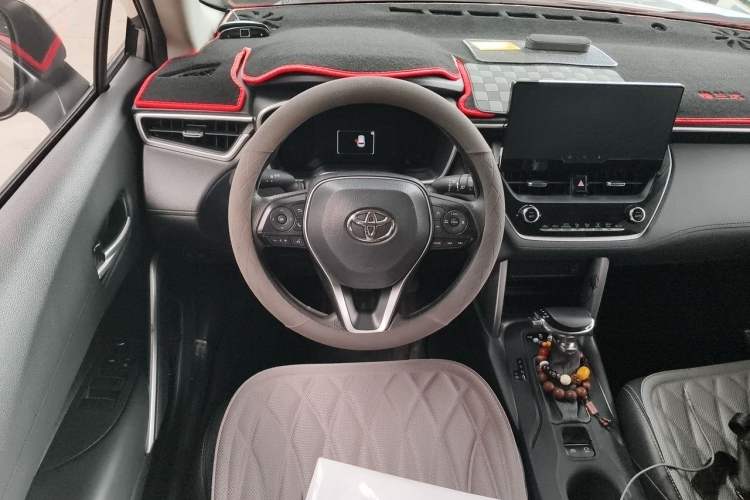 Used Toyota FRONTLANDER 2023 2.0L CVT Luxury Edition Steering Wheel