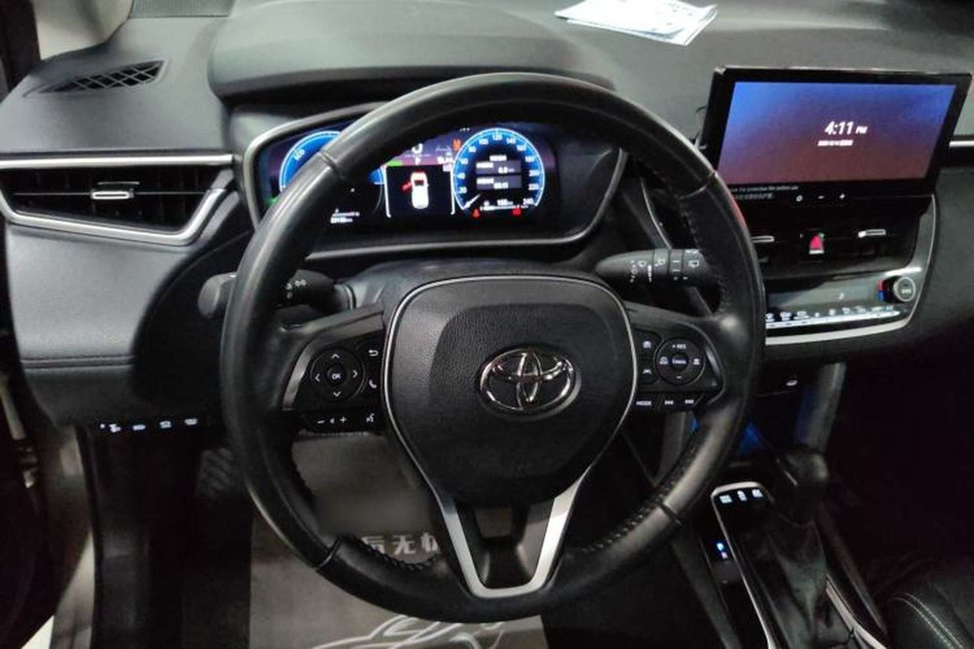 Used Toyota FRONTLANDER 2023 2.0L Smart Electric Hybrid Dual-Engine Deluxe Version Steering Wheel
