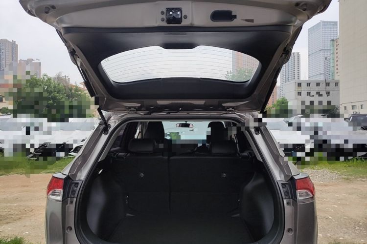 Used Toyota FRONTLANDER 2023 2.0L CVT Elite Edition Trunk