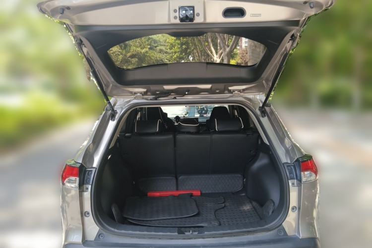 Used Toyota FRONTLANDER 2023 2.0L CVT Leading Edition Trunk