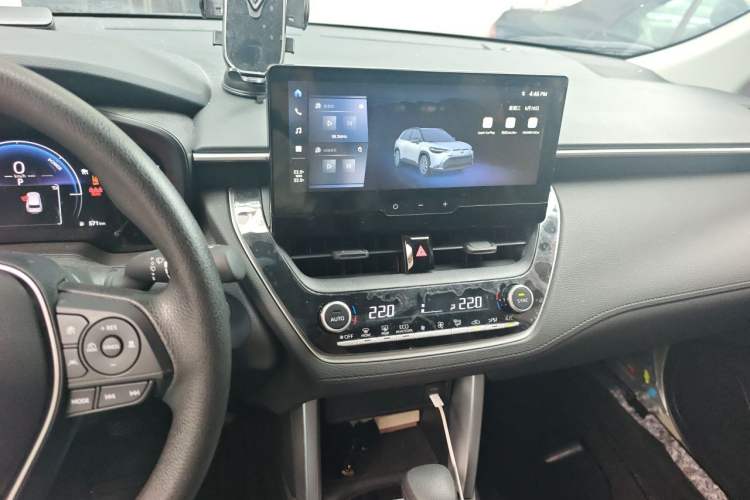 Used Toyota FRONTLANDER 2023 2.0L Smart Electric Hybrid Dual-Engine Leading Edition Audio And AC Panel
