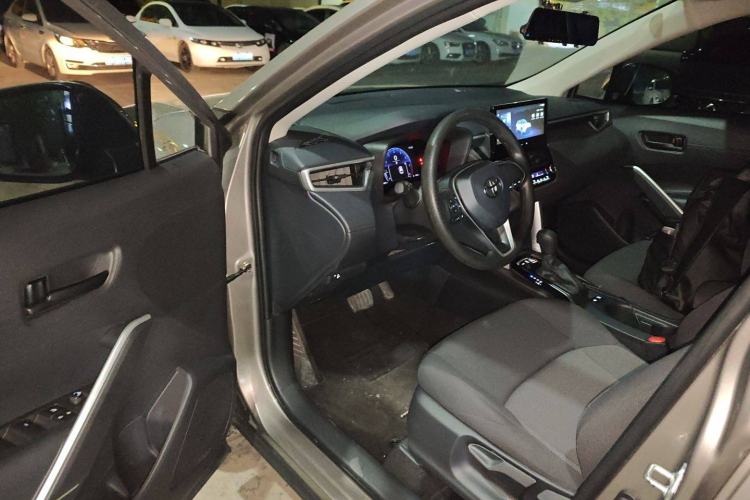 Used Toyota FRONTLANDER 2023 2.0L CVT Elite Edition Driver Seat