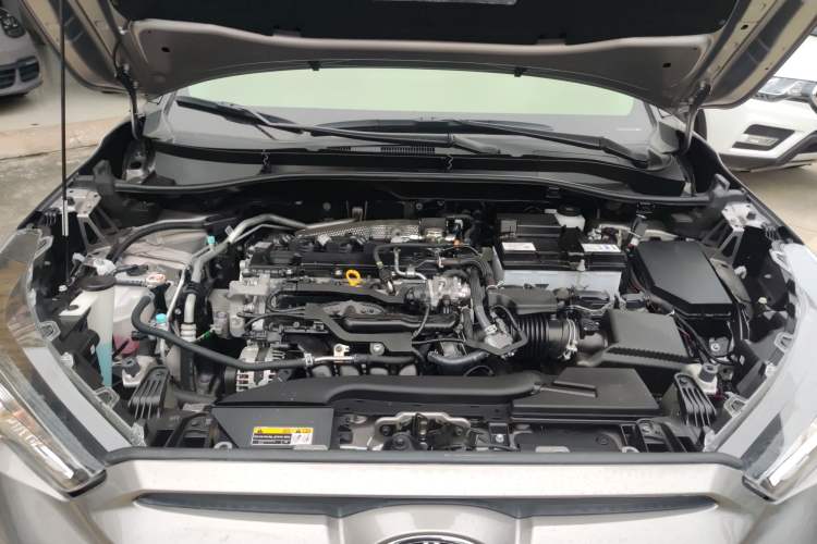 Used Toyota FRONTLANDER 2023 2.0L CVT Elite Edition Engine Bay