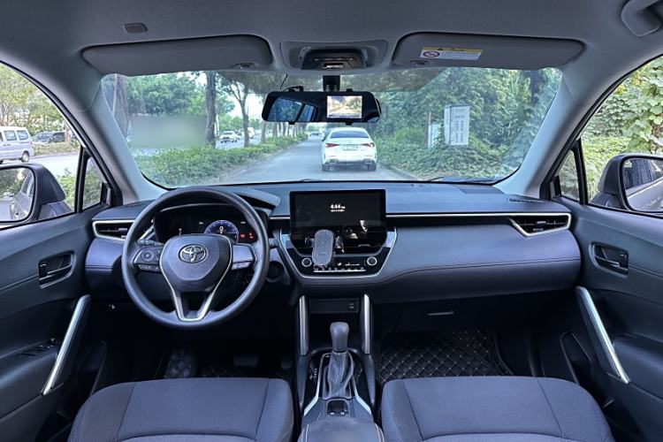 Used Toyota FRONTLANDER 2023 2.0L CVT Elite Edition Interior 1