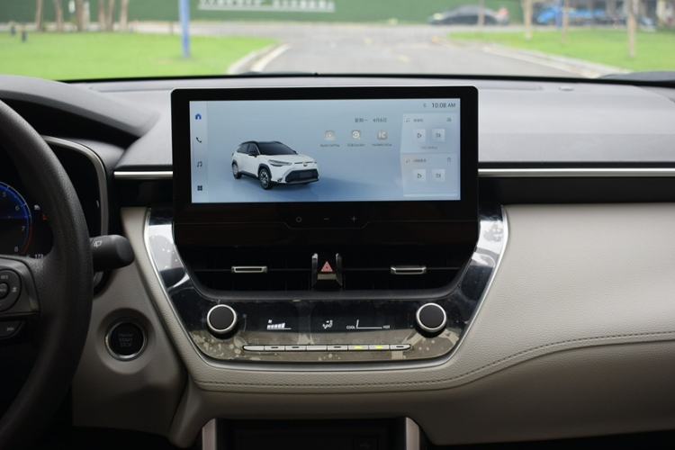 Used Toyota FRONTLANDER 2023 2.0L CVT Luxury Edition Interior 3