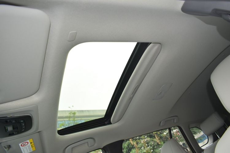 Used Toyota FRONTLANDER 2023 2.0L CVT Luxury Edition Interior 7