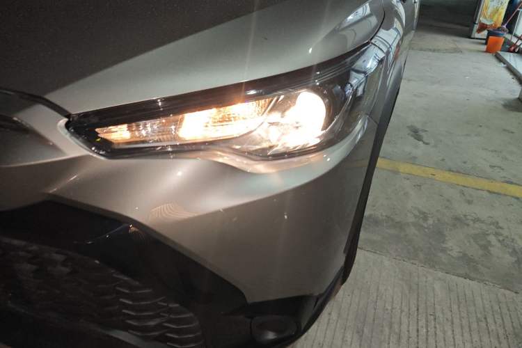 Used Toyota FRONTLANDER 2023 2.0L CVT Elite Edition Left Front Headlight