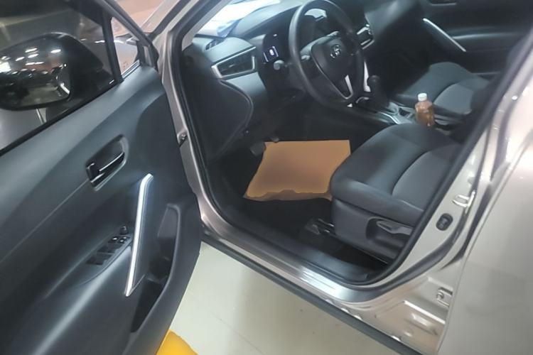Used Toyota FRONTLANDER 2023 2.0L CVT Elite Edition Left Front Seat