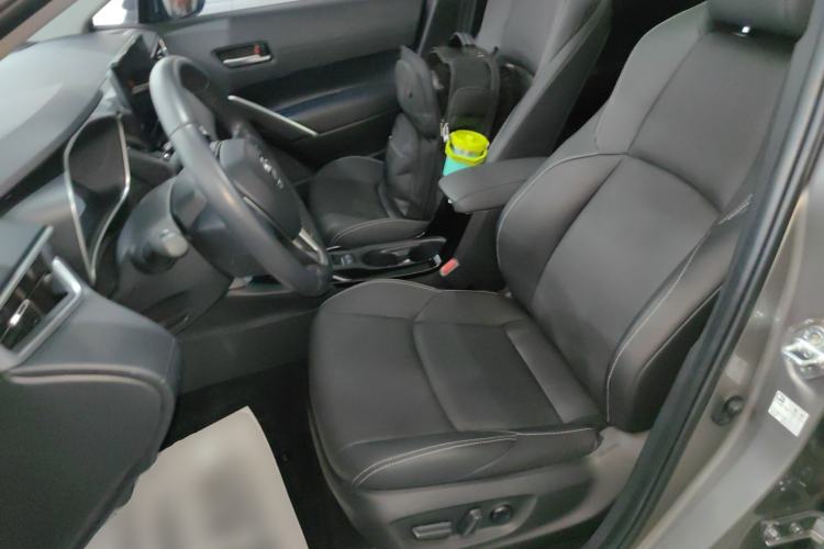 Used Toyota FRONTLANDER 2023 2.0L Smart Electric Hybrid Dual-Engine Deluxe Version Left Front Seat