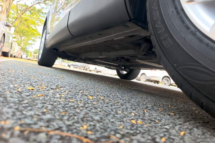 Used Toyota FRONTLANDER 2023 2.0L CVT Elite Edition Left Side Sill