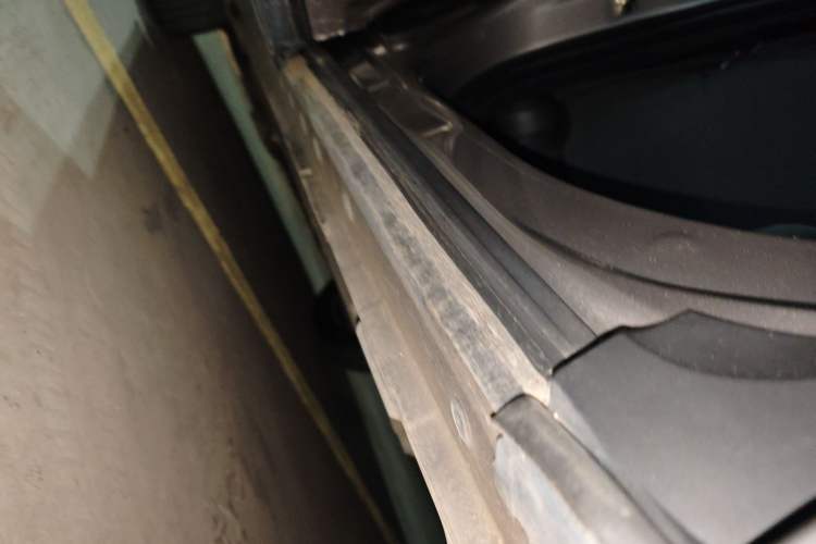 Used Toyota FRONTLANDER 2023 2.0L CVT Elite Edition Left Side Sill