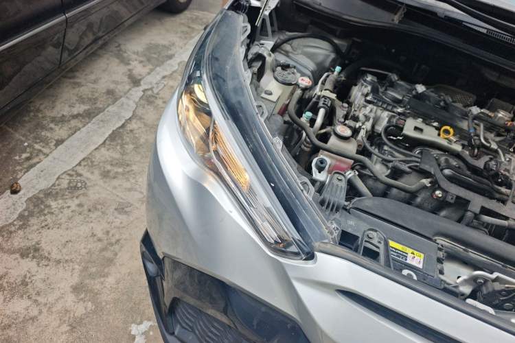 Used Toyota FRONTLANDER 2023 2.0L Smart Electric Hybrid Dual-Engine Leading Edition Right Front Headlight