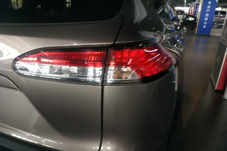 Used Toyota FRONTLANDER 2023 2.0L CVT Leading Edition Right Rear Taillight