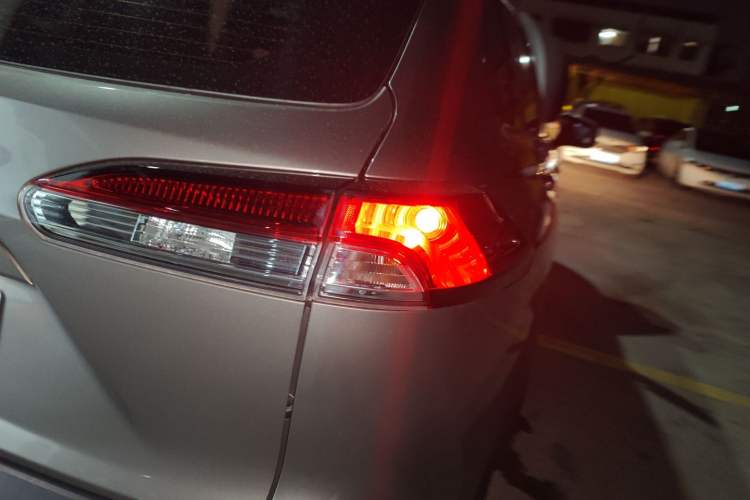 Used Toyota FRONTLANDER 2023 2.0L CVT Elite Edition Right Rear Taillight