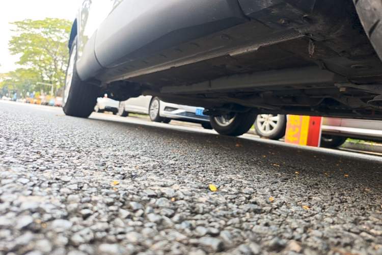 Used Toyota FRONTLANDER 2023 2.0L CVT Elite Edition Right Side Sill