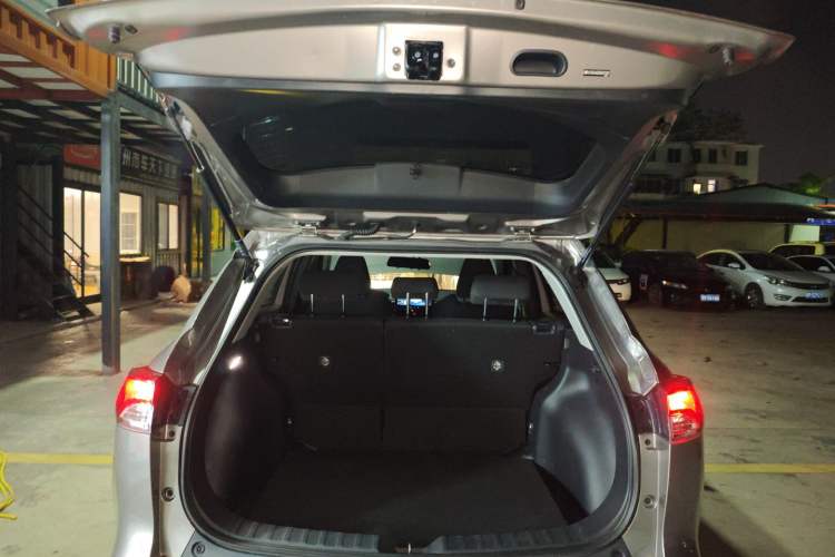 Used Toyota FRONTLANDER 2023 2.0L CVT Elite Edition Trunk