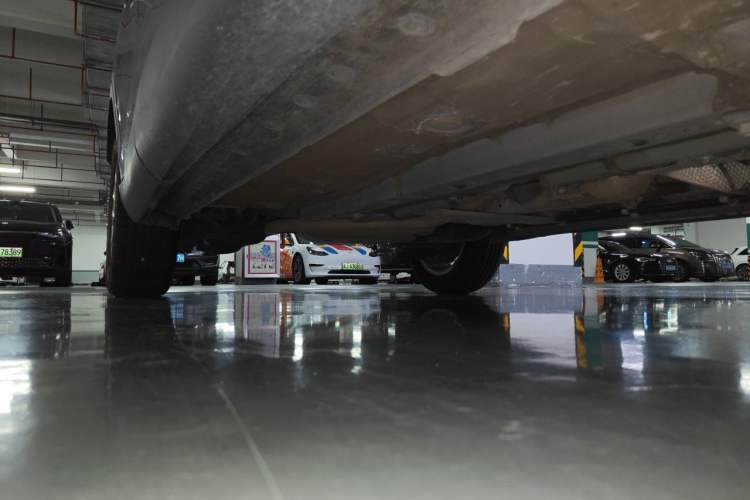 Used Toyota FRONTLANDER 2023 2.0L CVT Elite Edition Chassis Front Right