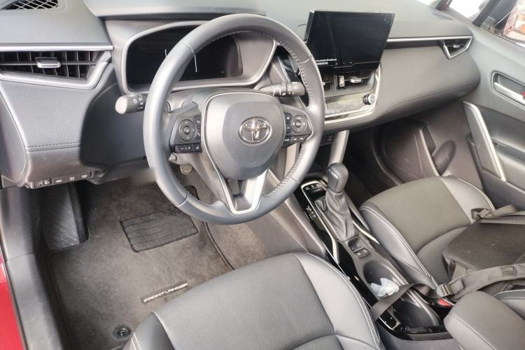 Used Toyota FRONTLANDER 2023 2.0L Smart Electric Hybrid Dual-Engine Deluxe Version Center Console